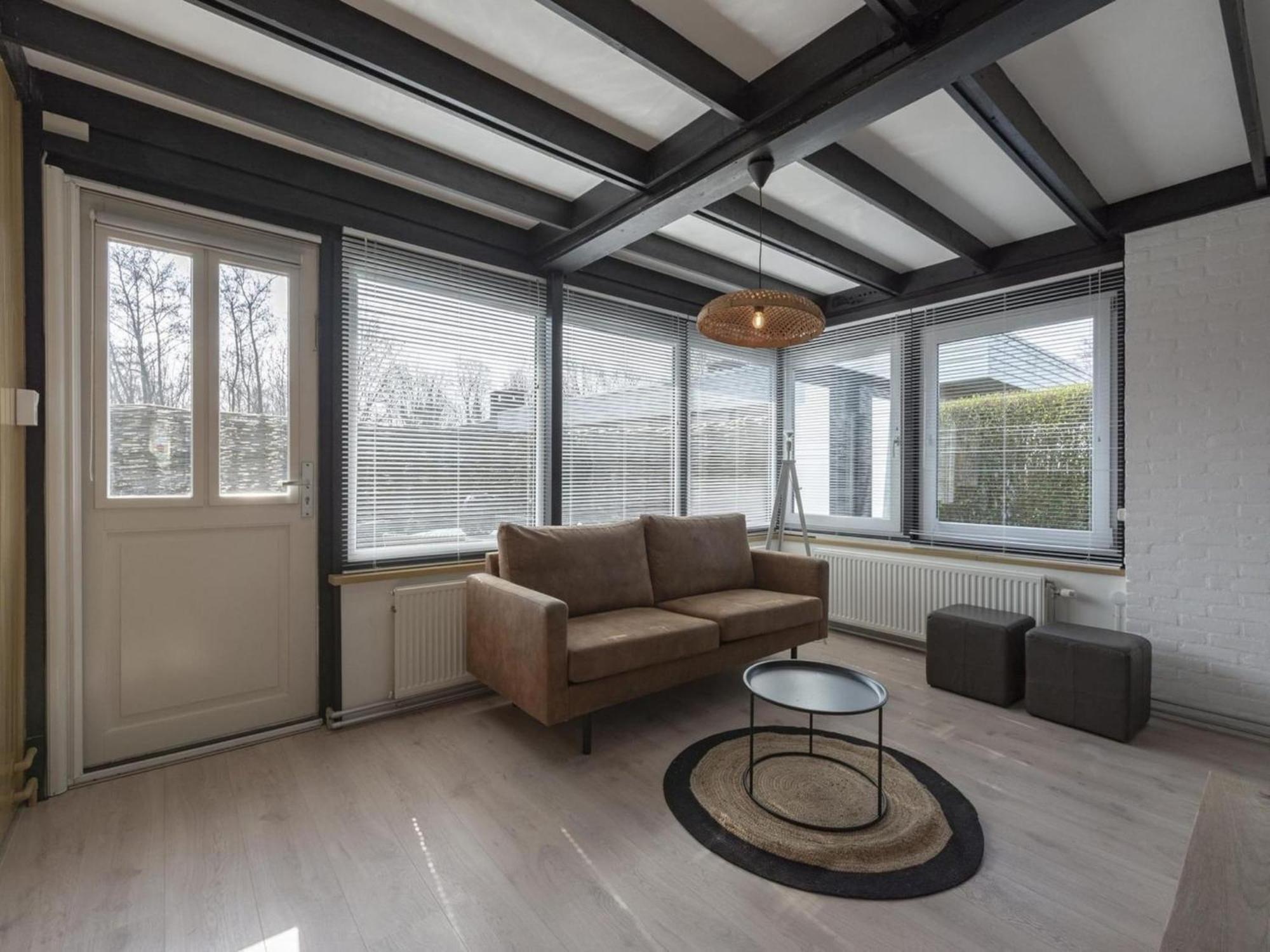 Attractive Bungalow With Modern Furnishings Sint Maartensvlotbrug エクステリア 写真